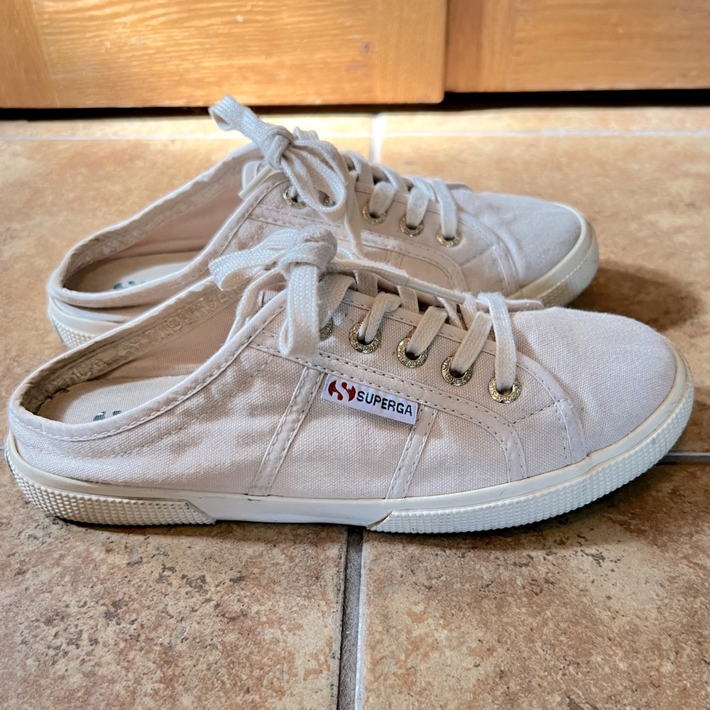 Superga Slip-On Sneaker